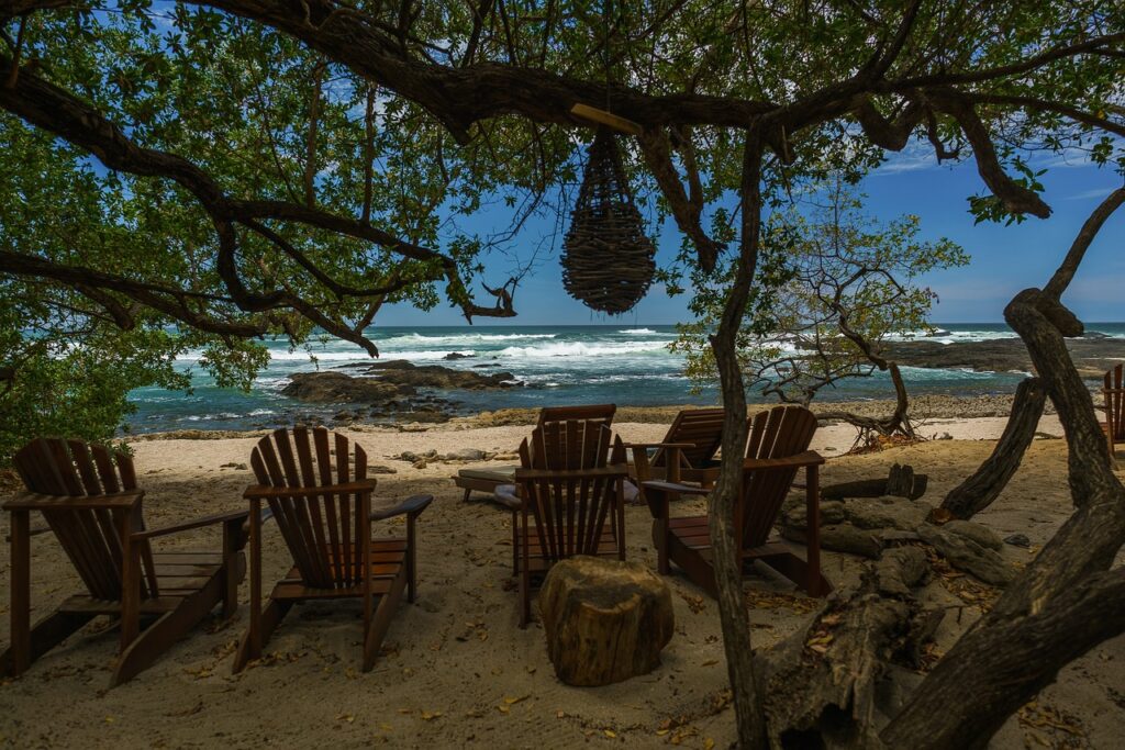 beach-2355765_1280